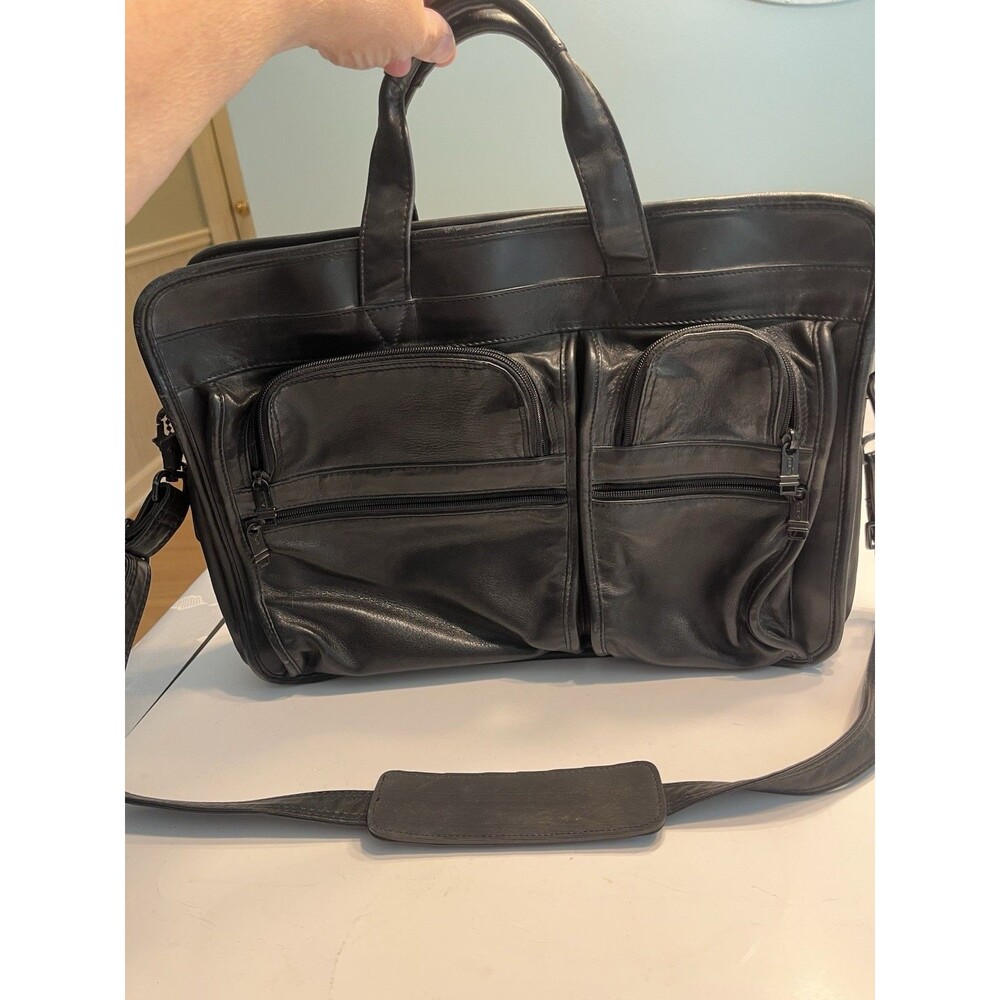 Tumi Black Leather Expandable Laptop Messenger Bag Detachable Shoulder Strap